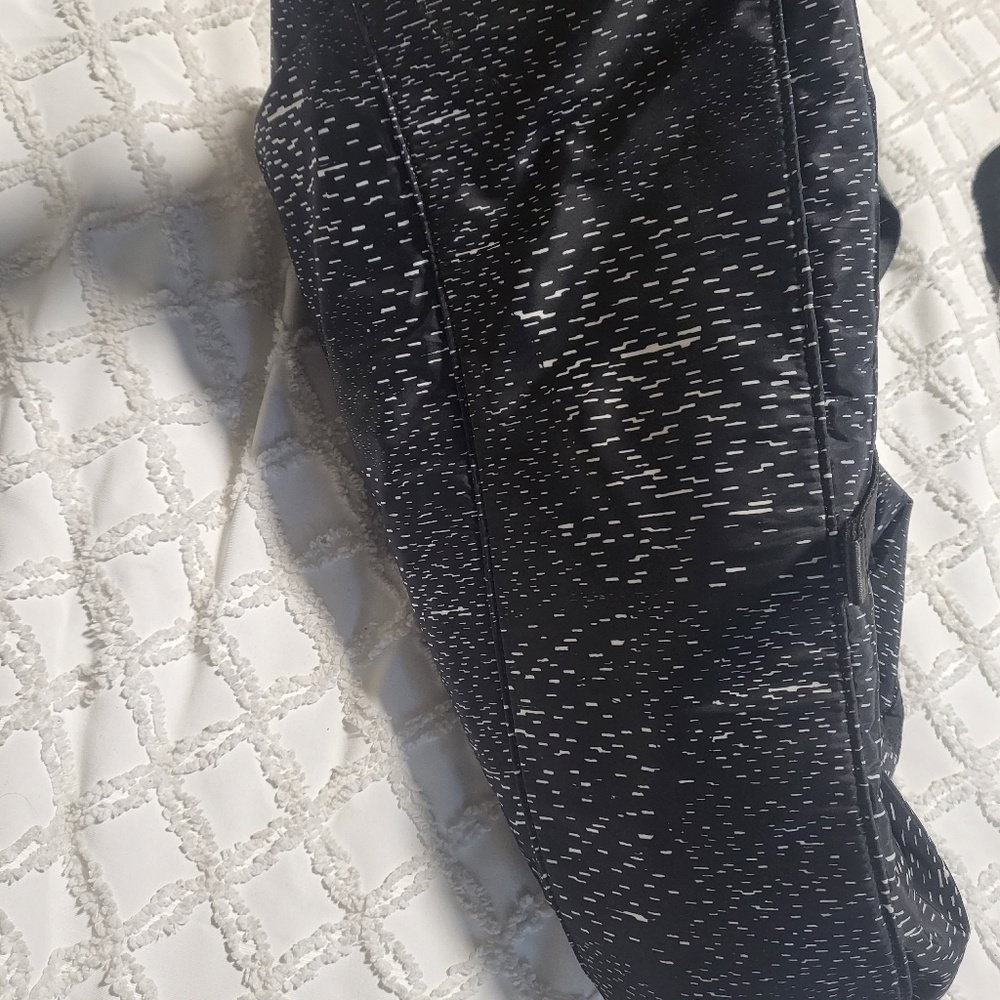 Fabletics Shift Bag - image 4